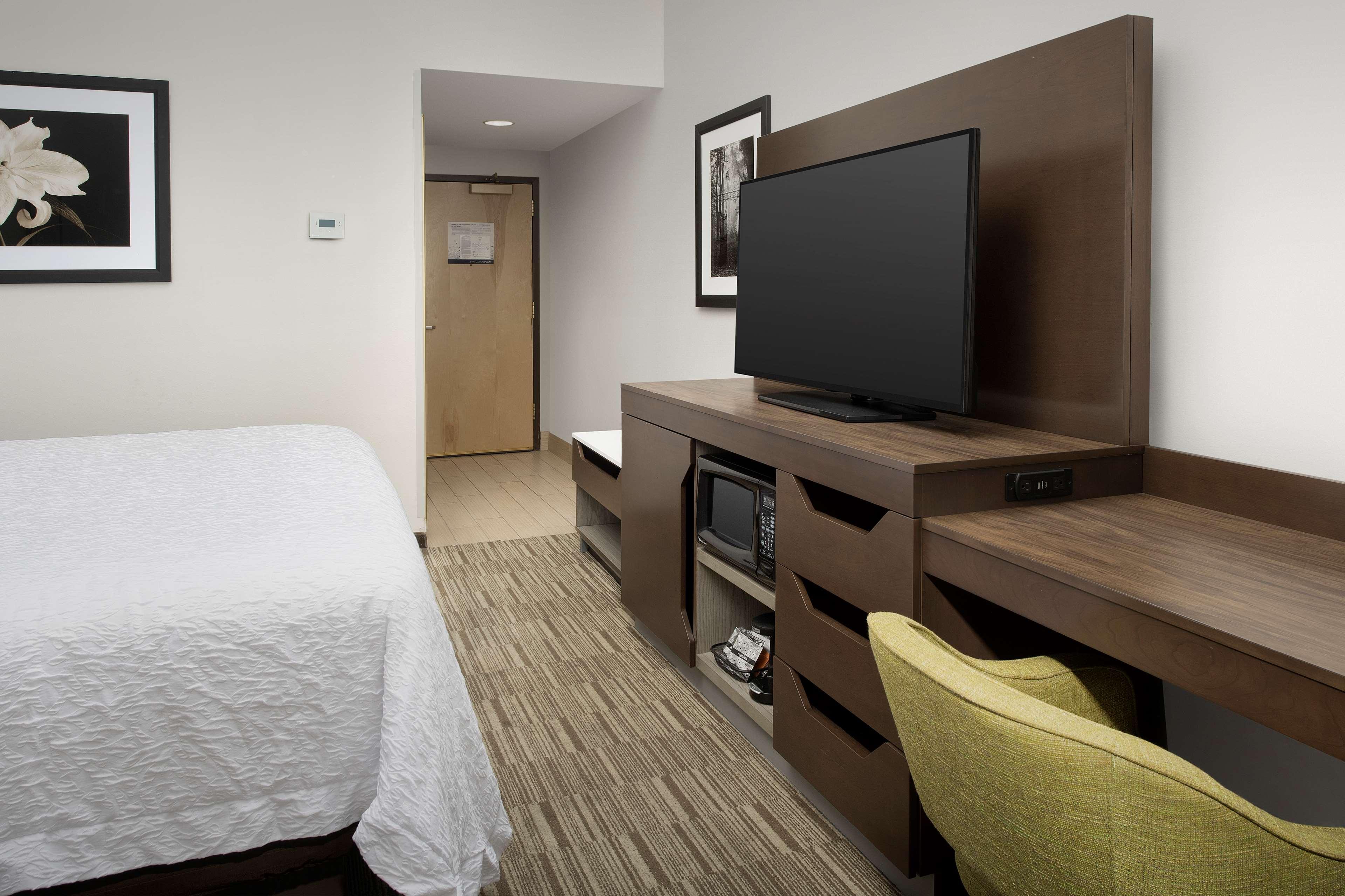 Hampton Inn Birmingham I-65/Lakeshore Drive Exterior foto