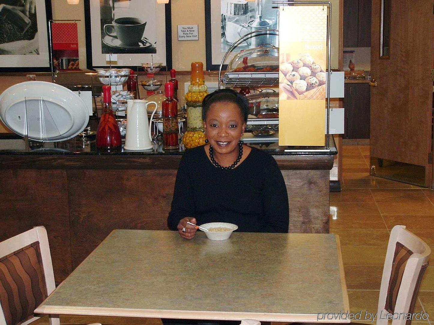 Hampton Inn Birmingham I-65/Lakeshore Drive Restaurant foto